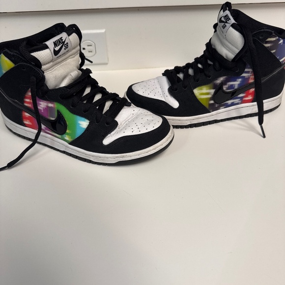 Nike Dunks SB High - Picture 1 of 6